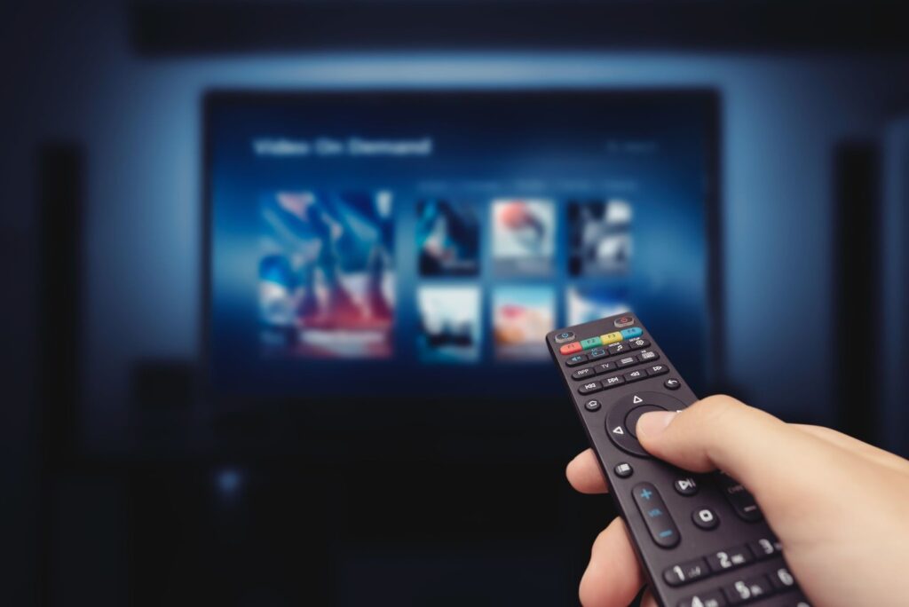 Vous aimez regarder des films, des séries et des émissions de télévision en streaming, mais vous en avez assez des retards de chargement et de la mauvaise qualité d’image ? Ne cherchez plus ! Avec un abonnement IPTV de qualité supérieure, vous pouvez optimiser votre expérience de streaming et profiter pleinement de vos contenus préférés.